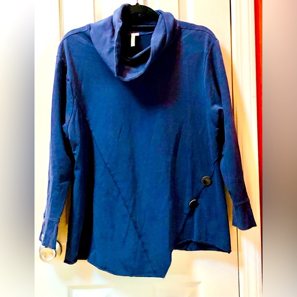 Lulu B Cowl Neck Top - Picture 1 of 4